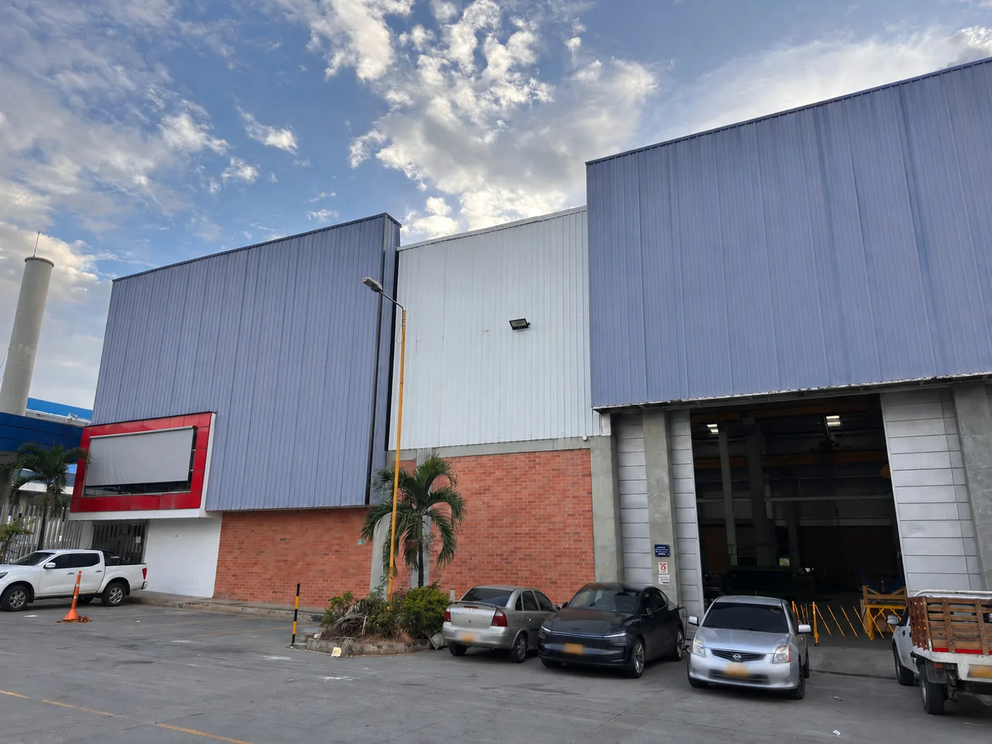 2025 — Nueva sede en Girón